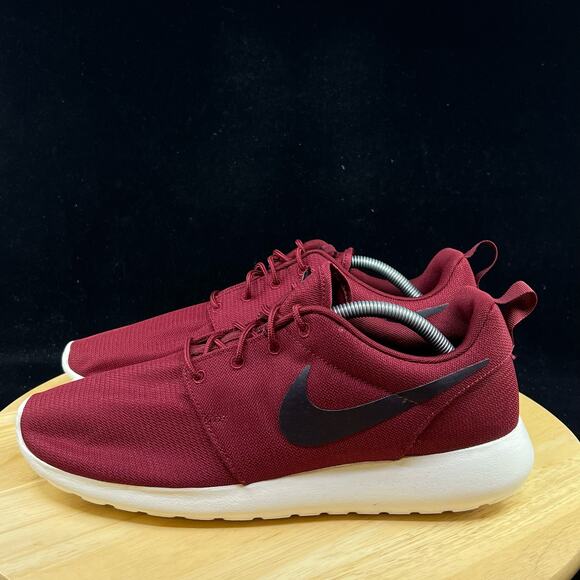 Nike Roshe One Run Team Red Burgundy Ash Grey Sail 511881-613 Men's Size 9 - Picture 7 of 9